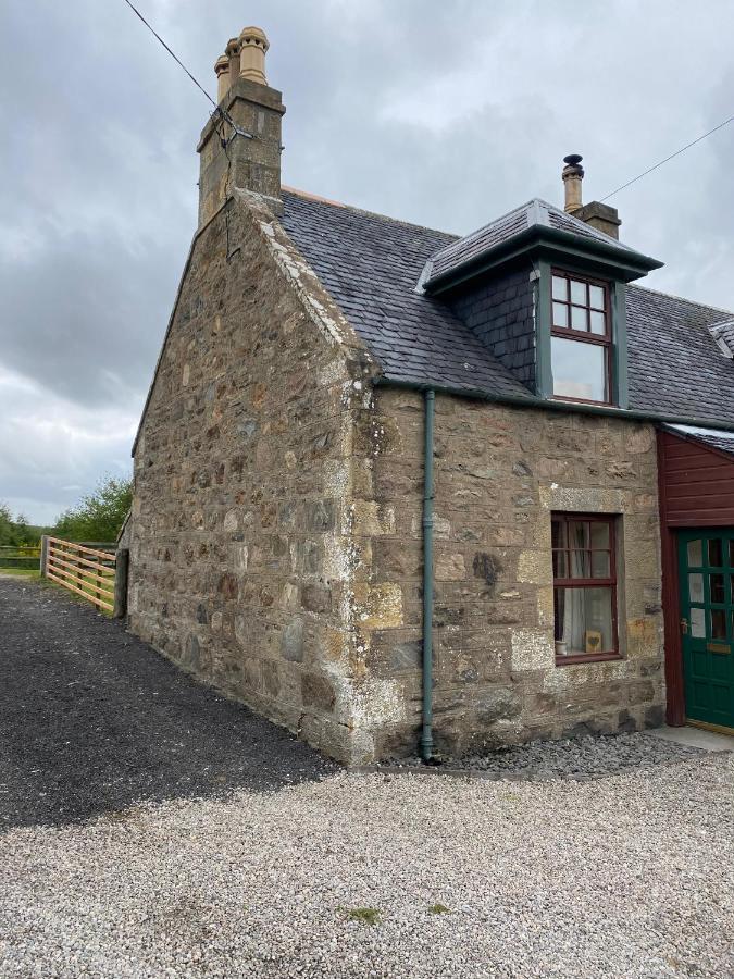 Quirky Highland Cottage With Stunning Views Fearn Lodge Buitenkant foto
